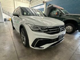 VOLKSWAGEN TIGUAN R-LINE 2.0 2024