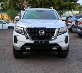 NISSAN FRONTIER PLATINUM 2022 AUT