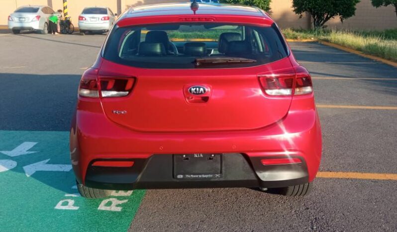 
KIA RIO HATCHBACK 2018 AUT full									