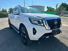 NISSAN FRONTIER PLATINUM 2022 AUT