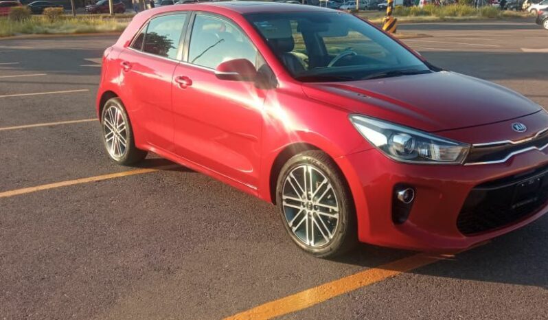 
KIA RIO HATCHBACK 2018 AUT full									