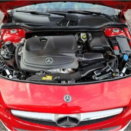 
MERCEDES CLA 200 SPORT 2019 AUT full									