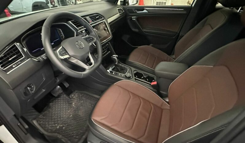 
VOLKSWAGEN TIGUAN RLINE 2024 AUT full									