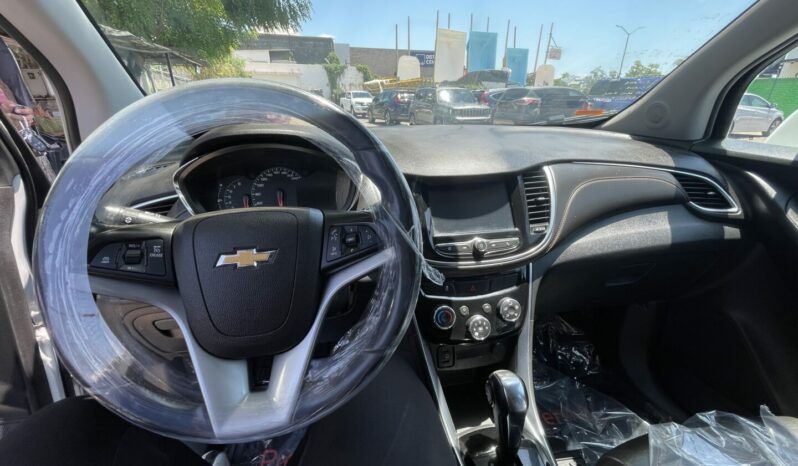 
CHEVROLET TRAX PREMIER AUT full									