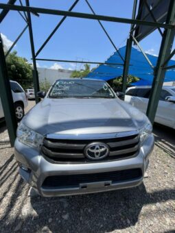 
TOYOTA HILUX SR 2019 STD full									