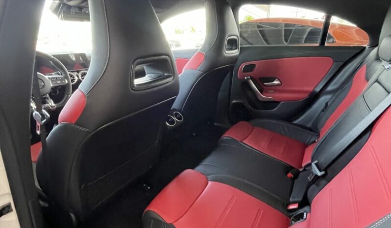 
MERCEDES CLA 45 AMG 2023 AUT full									