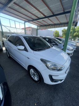 
FORD FIGO TITANIUM 2019 AUT full									