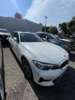 
BMW 330i SPORT LINE 2022 AUT full									