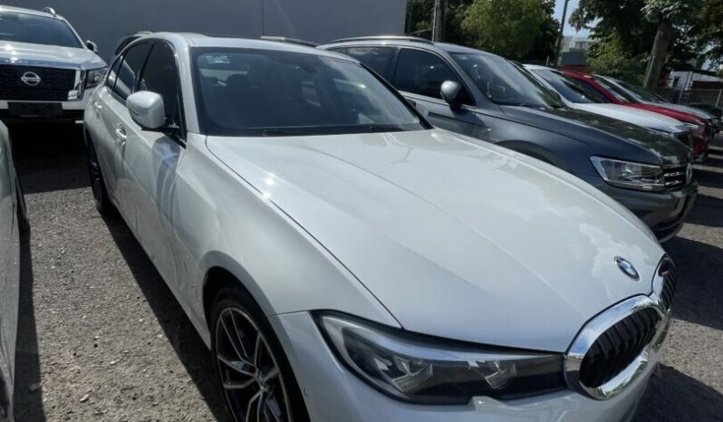 
BMW 330i SPORT LINE 2022 AUT full									