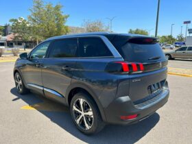 PEUGEOT 5008 2019 AUT