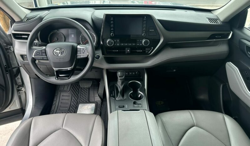 
TOYOTA HIGHLANDER 2021 AUT full									