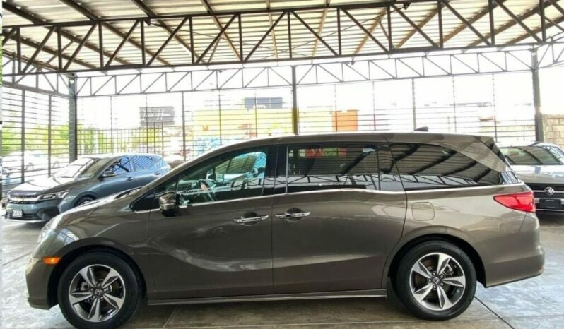 
HONDA ODYSSEY TOURING 2019 AUT full									