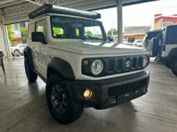 
SUZUKI JIMNY GLX 2022 AUT full									