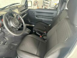 
SUZUKI JIMNY GLX 2022 AUT full									