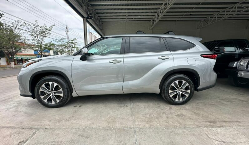 
TOYOTA HIGHLANDER 2021 AUT full									