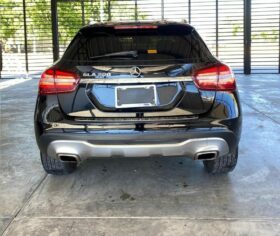 MERCEDES BENZ  GLA200 2018 AUT