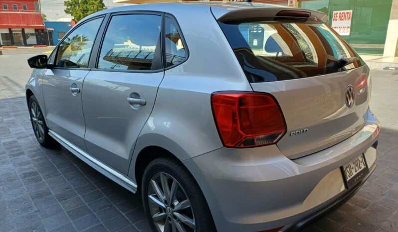 
VOLKSWAGEN POLO CONFORTLINE PLUS 2021 full									