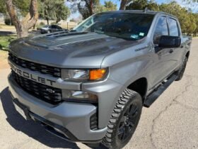 CHEVROLET SILVERADO CUSTOM 2021