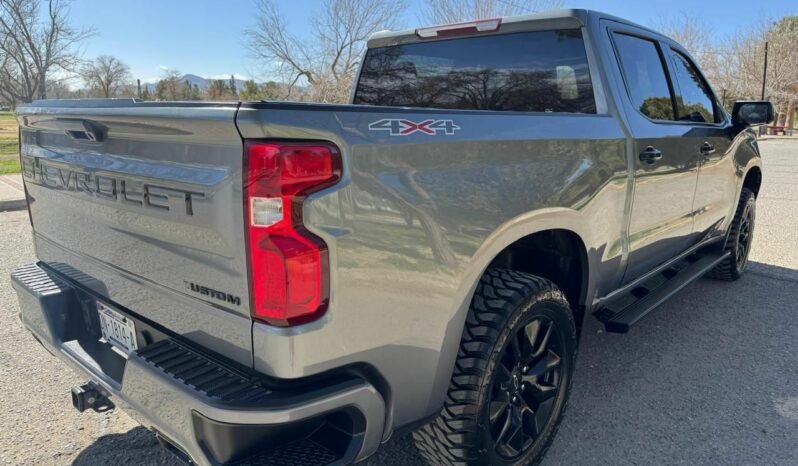 
CHEVROLET SILVERADO CUSTOM 2021 full									