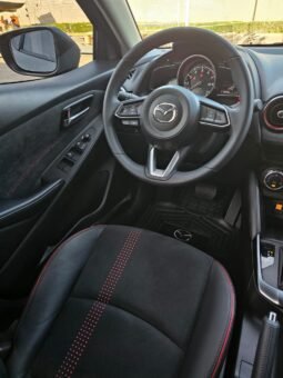 MAZDA 2 SIGNATURE SEDAN 2025 AUT full