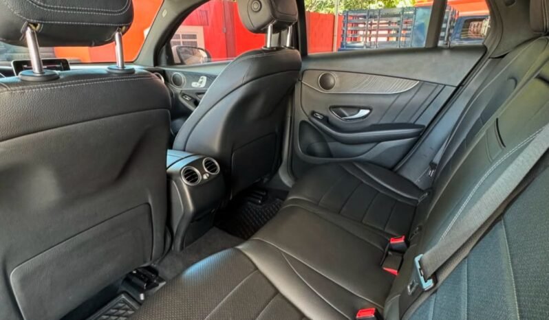 
MERCEDES GLC 300 SUV 2019 AUT full									