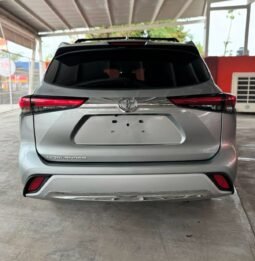 
TOYOTA HIGHLANDER LE SUV 2021 AUT full									