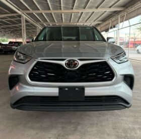 TOYOTA HIGHLANDER LE SUV 2021 AUT