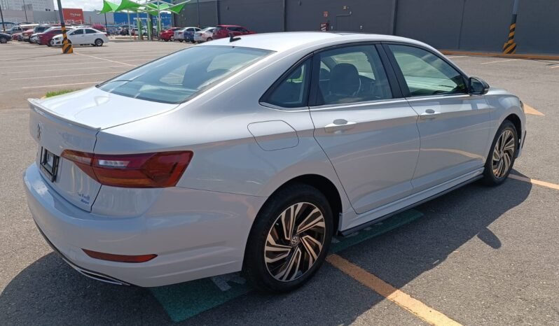 
VOLKSWAGEN JETTA HIGHLINE SEDAN 2019 AUT full									