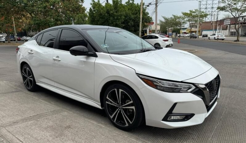 
NISSAN SENTRA SR SEDAN 2022 AUT full									