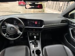 
VOLKSWAGEN JETTA R LINE SEDAN 2021 AUT full									