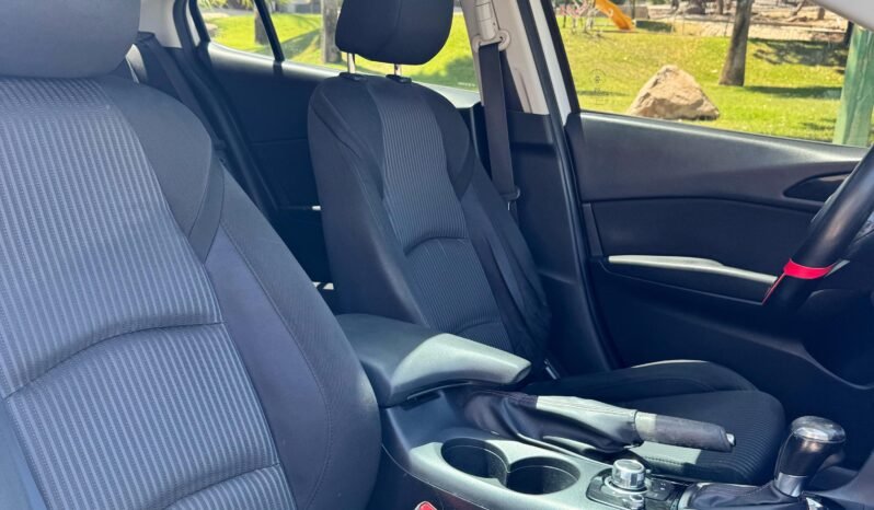 
MAZDA 3 SPORT SEDAN 2015 AUT full									