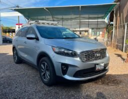 
KIA SORENTO EX SUV 2019 AUT full									