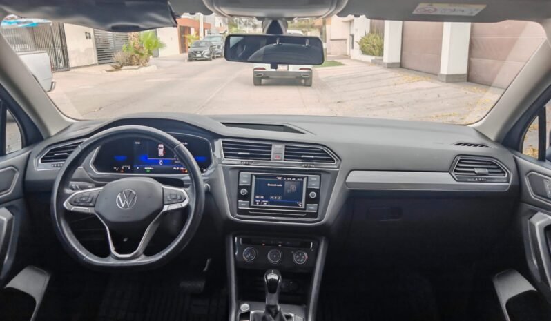 
VOLKSWAGEN TIGUAN TRENDLINE PLUS SUV 2022 AUT full									