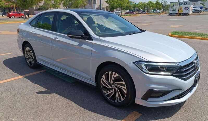 
VOLKSWAGEN JETTA HIGHLINE SEDAN 2019 AUT full									