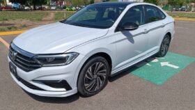 VOLKSWAGEN JETTA HIGHLINE SEDAN 2019 AUT