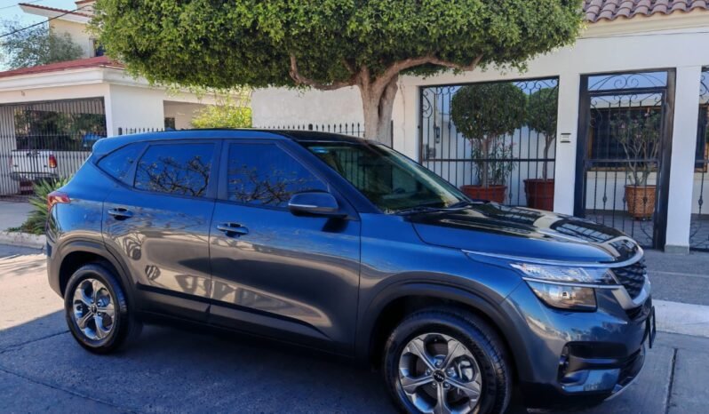 
KIA SELTOS EX SUV 2023 AUT full									