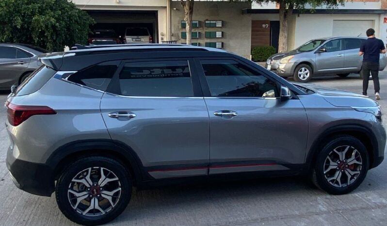 
KIA SELTOS GT LINE SUV 2021 AUT full									