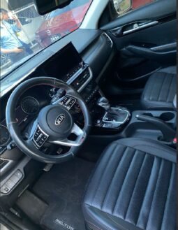 
KIA SELTOS GT LINE SUV 2021 AUT full									