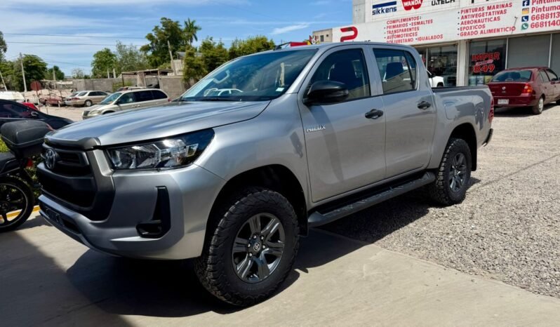 
TOYOTA HILUX SR PICK UP 2023 STD full									