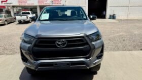 TOYOTA HILUX SR PICK UP 2023 STD
