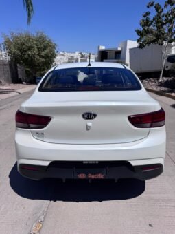 
KIA RIO LX SEDAN 2018 AUT full									