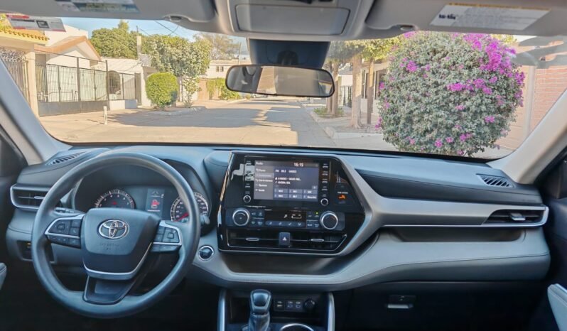 
TOYOTA HIGHLANDER LE SUV 2022 AUT full									