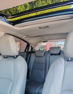 
HONDA HRV TOURING SUV 2021 AUT full									