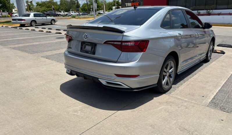 
VOLKSWAGEN JETTA R LINE SEDAN 2021 AUT full									