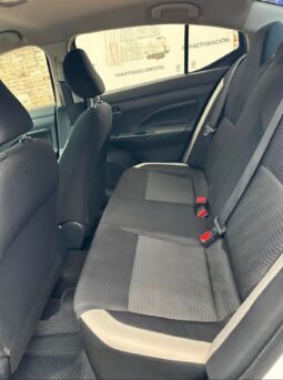 
NISSAN VERSA ADVANCE SEDAN 2020 STD full									