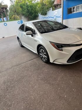 TOYOTA COROLLA HIBRIDO SEDAN 2020 AUT