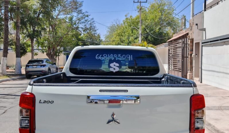 
MITSUBISHI L200 DIESEL GLS 4X4 PICK UP 2022 AUT full									