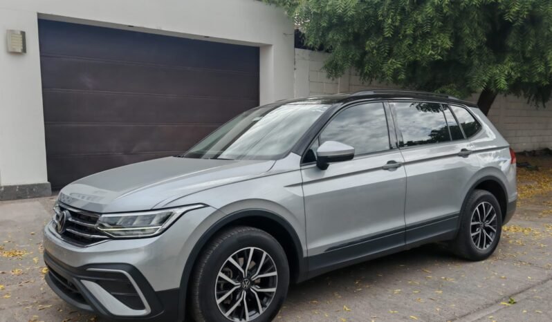 
VOLKSWAGEN TIGUAN TRENDLINE PLUS SUV 2022 AUT full									