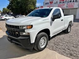 
CHEVROLET SILVERADO CAB REG 4X2 PICK UP 2020 AUT full									