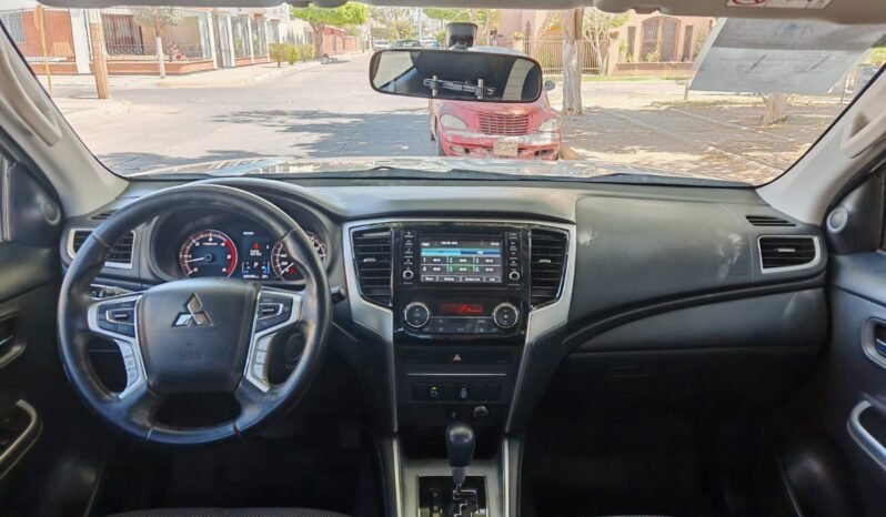 
MITSUBISHI L200 DIESEL GLS 4X4 PICK UP 2022 AUT full									